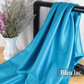 Tissu drapé — Bleu lac, étiquette en français
