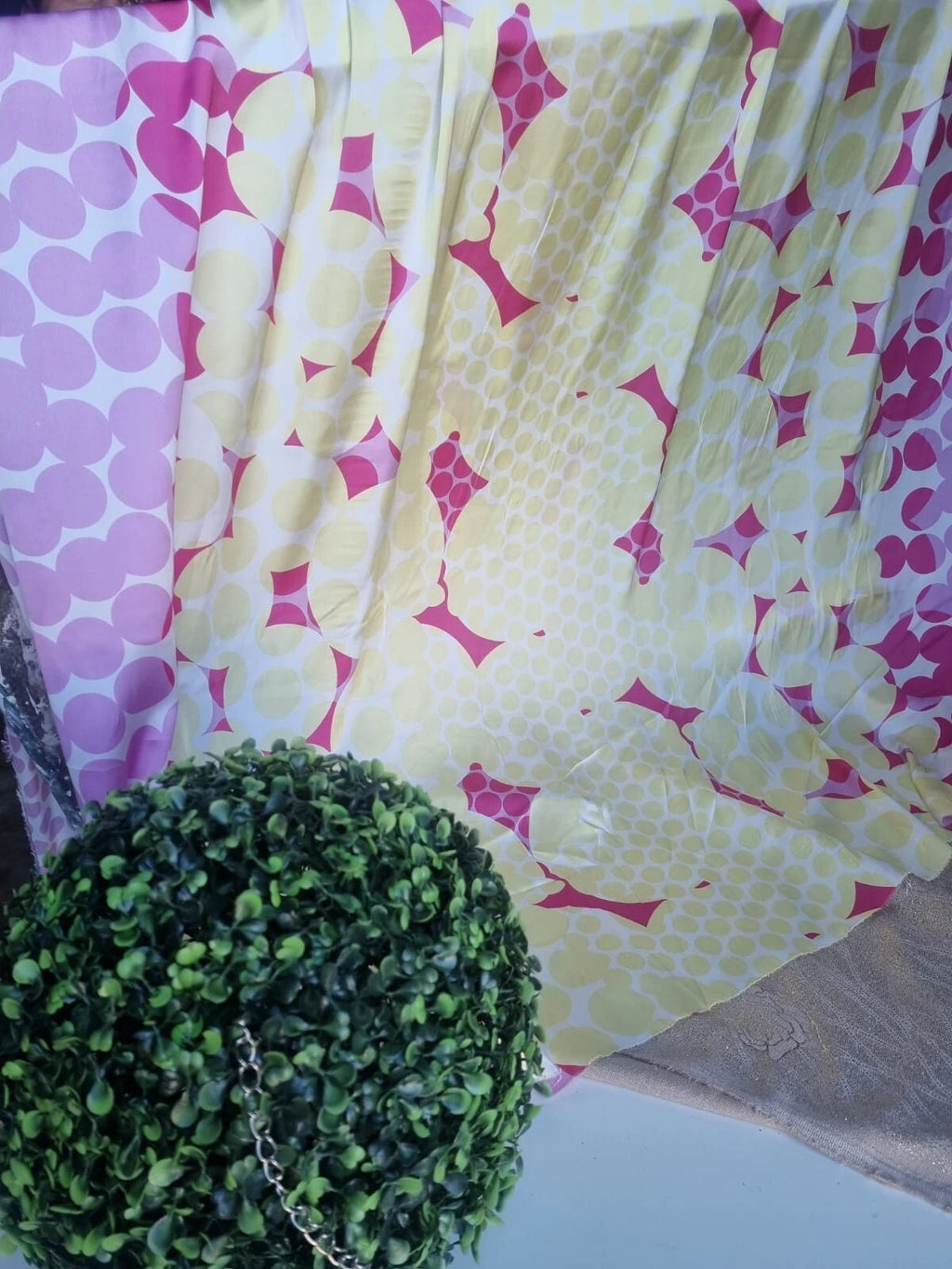 Photo originale du tissu — annonce eBay 405451334200