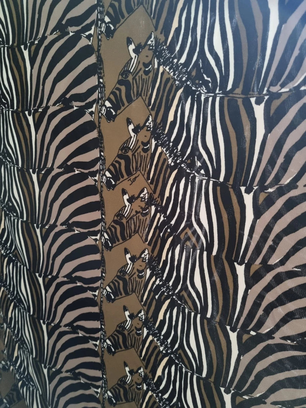 Photo originale du tissu — annonce eBay 406023027661