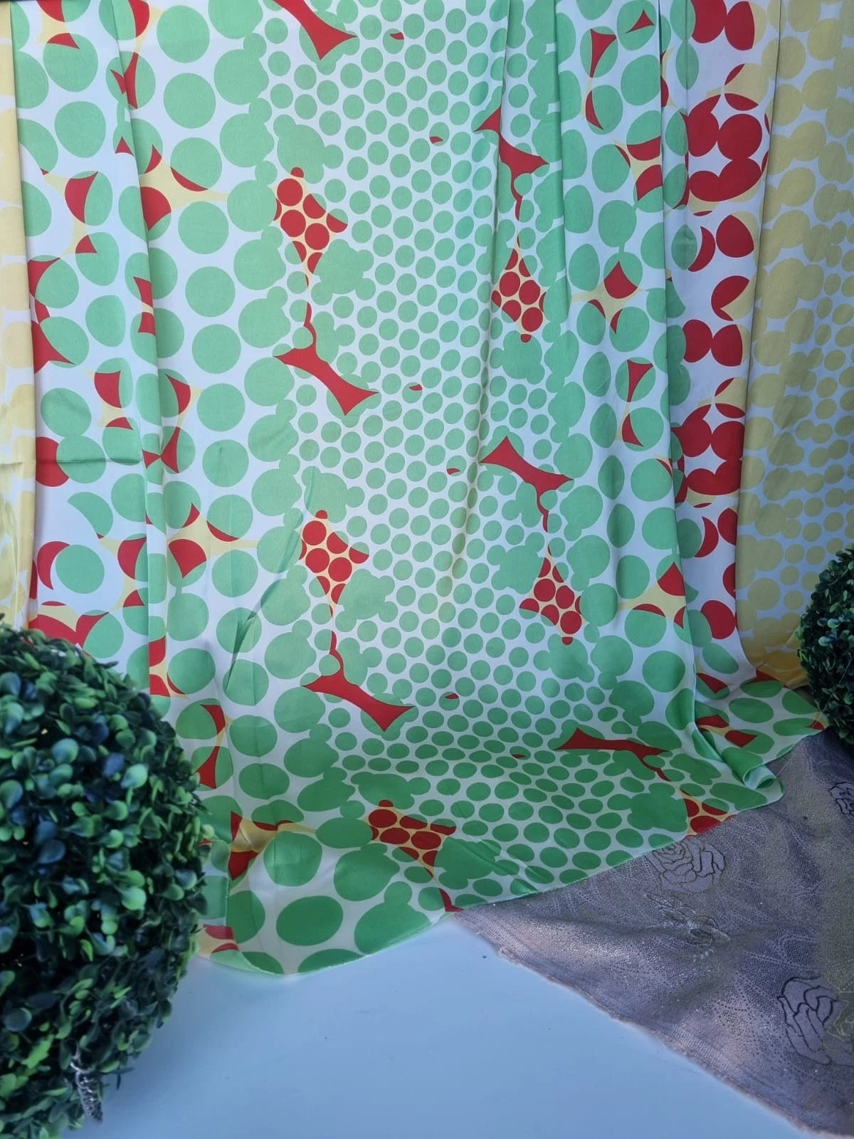 Photo originale du tissu — annonce eBay 406039369715