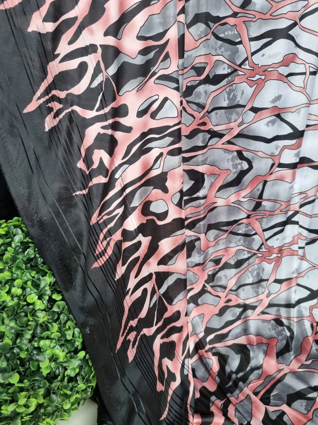 Photo originale du tissu — annonce eBay 406052149154