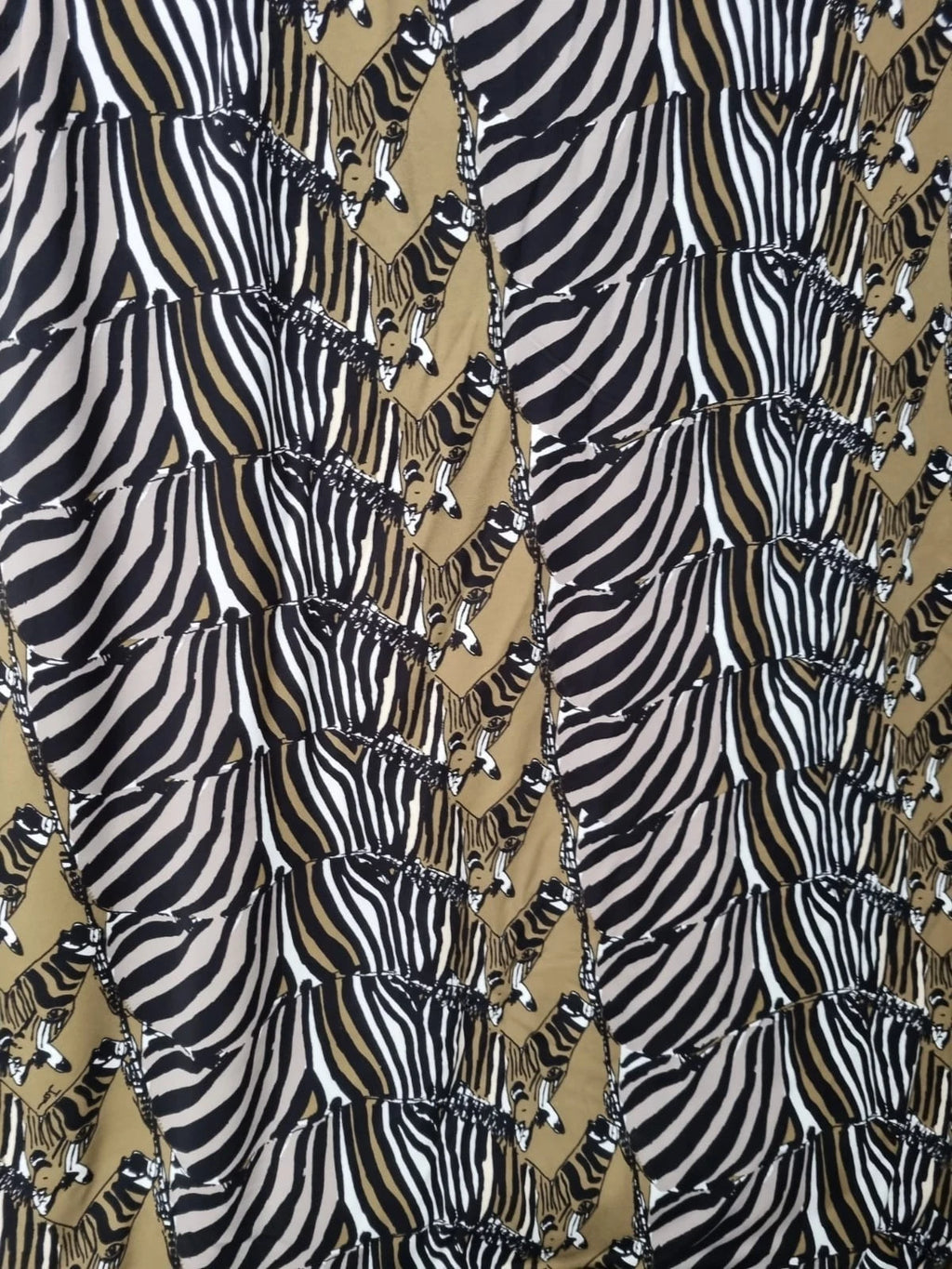 Photo originale du tissu — annonce eBay 406052149154