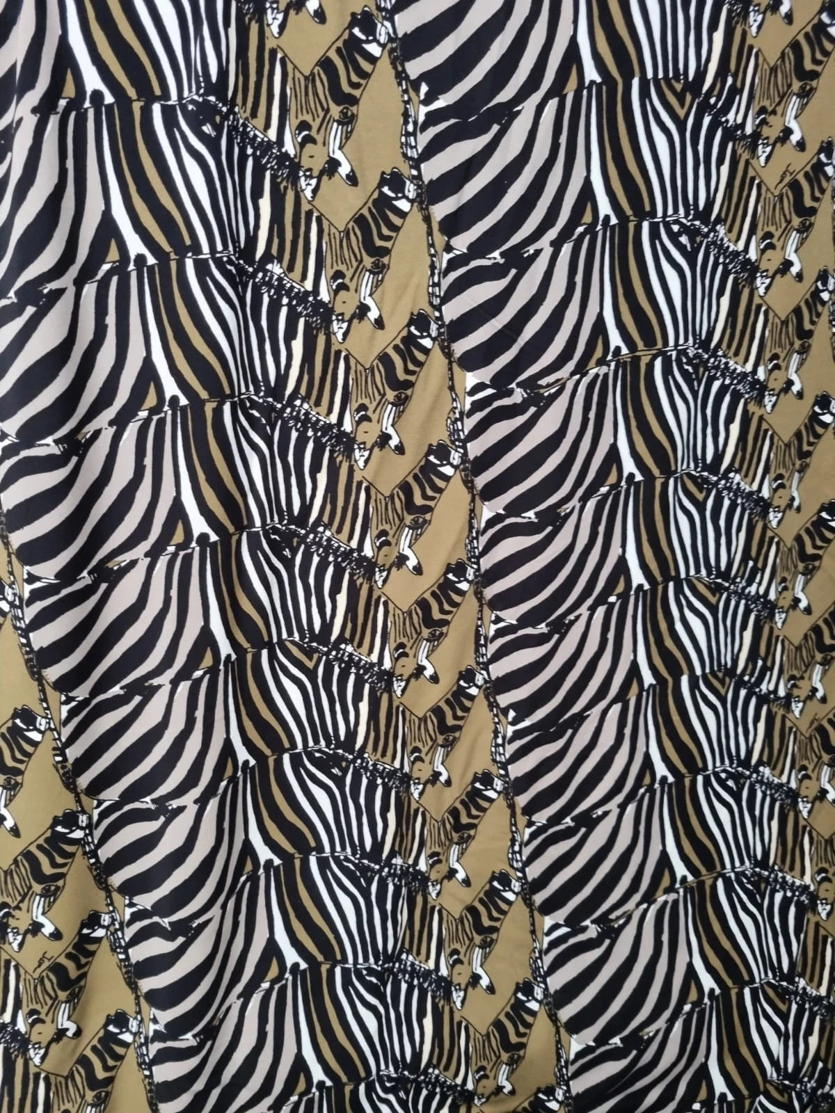 Photo originale du tissu — annonce eBay 406052149154