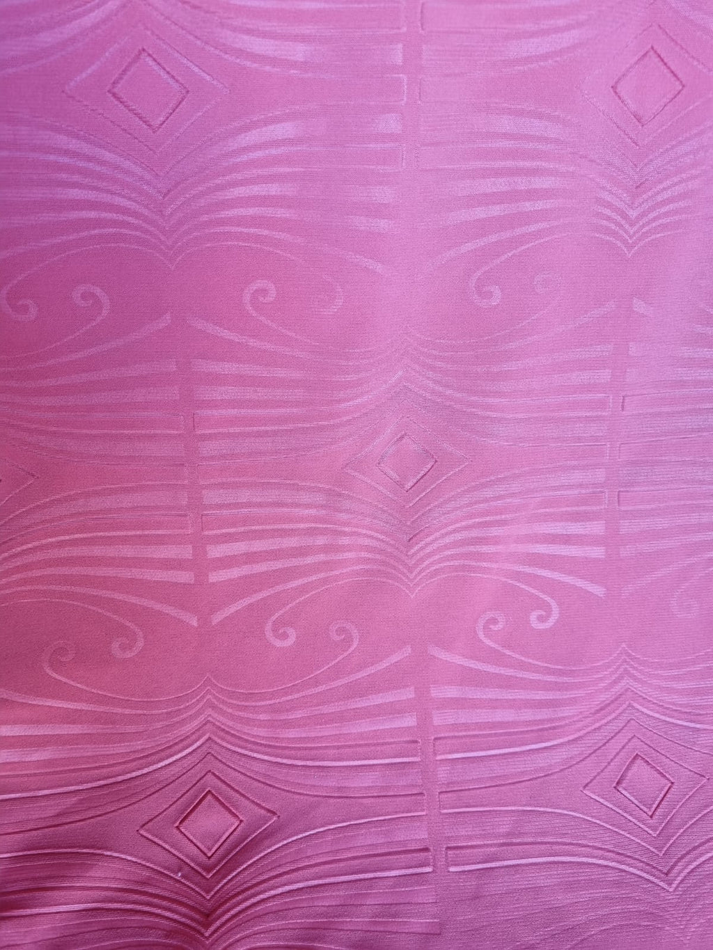 Photo originale du tissu Rose à motifs